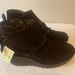 FLY London Womens Suede Ruched Ankle Boots w/ Tie YEBI Size 10 Biker Wedge Boho